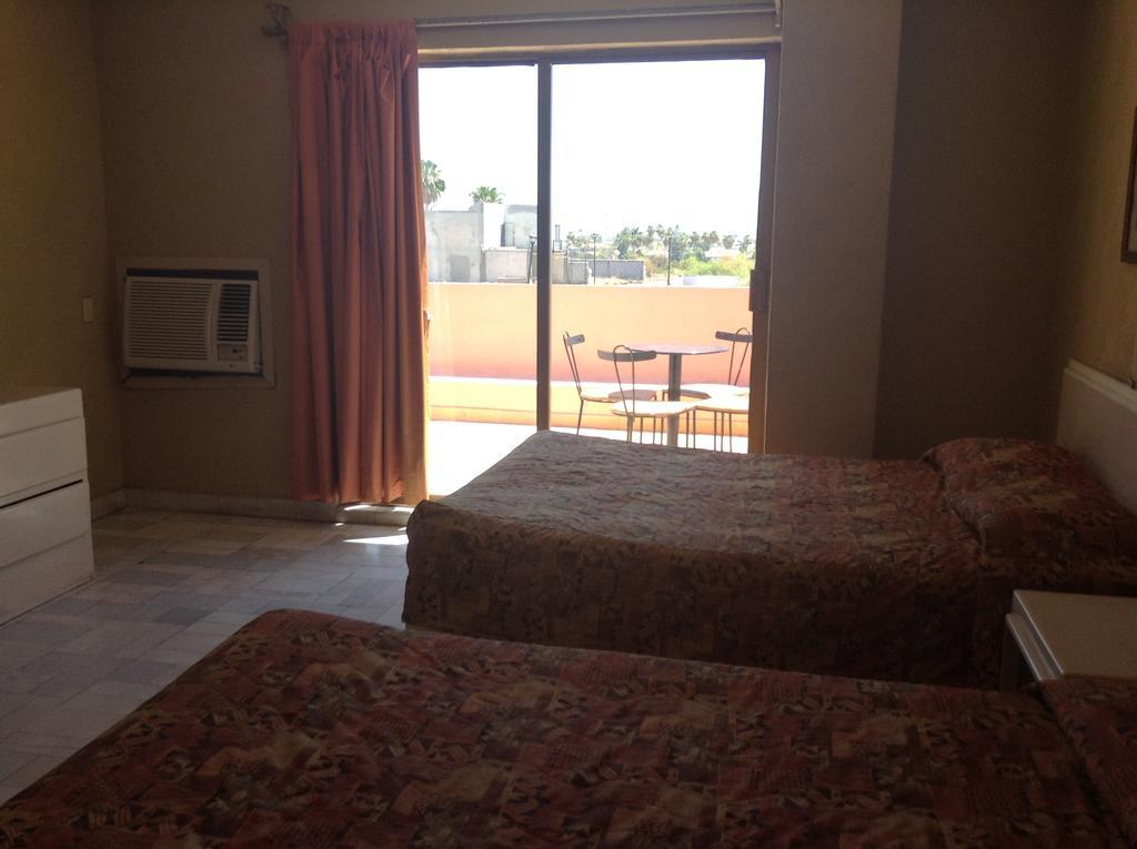 Los Jitos Hotel & Suites San Carlos Nuevo Guaymas Rom bilde
