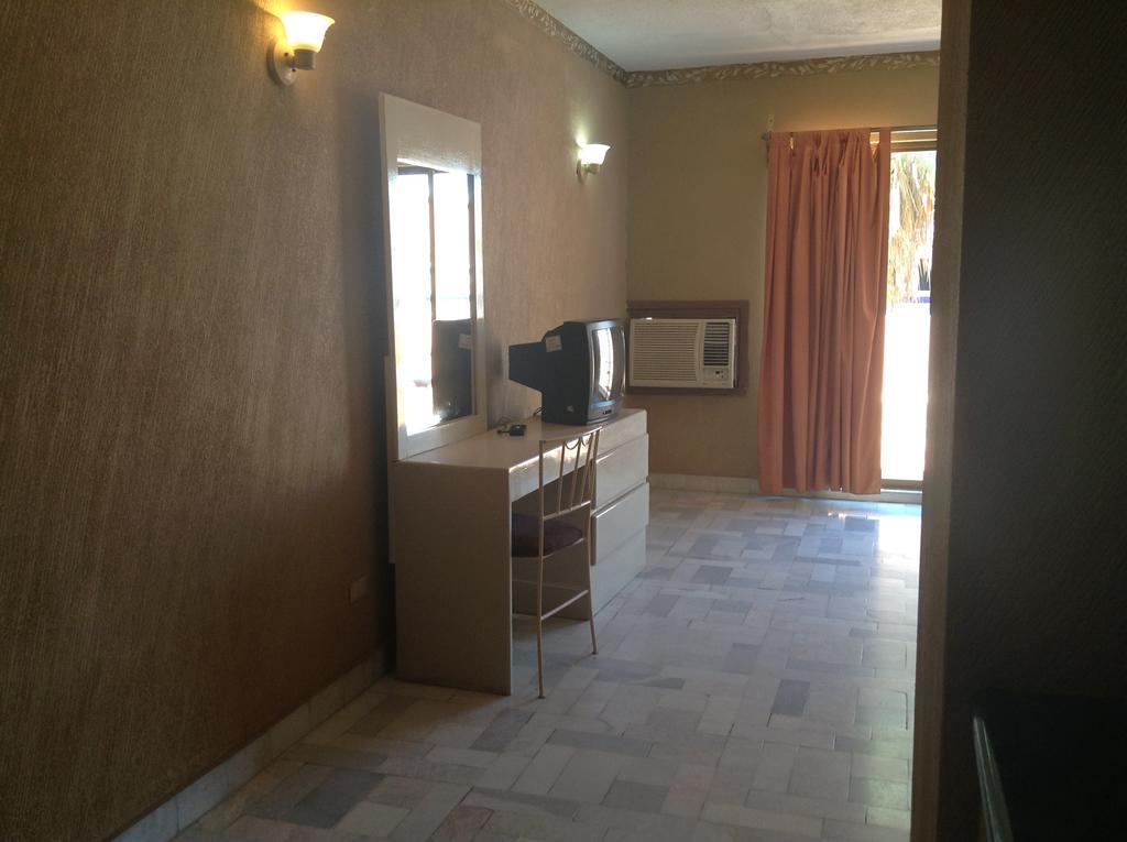 Los Jitos Hotel & Suites San Carlos Nuevo Guaymas Rom bilde
